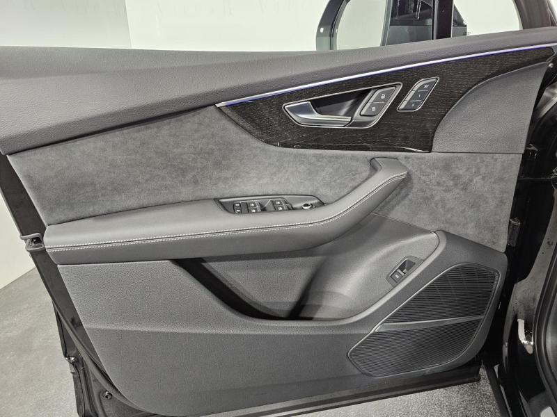 Audi Q7 50 TDI дизель 2024 id-1007224 Купить Audi Q7 50 TDI дизель 2024 id-1007224 в Киеве, Фото №26