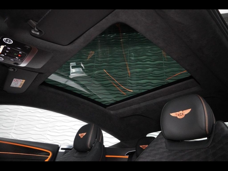 Купить Bentley Continental GT Speed гибрид 2026 id-1007228 в Киеве, Фото №15