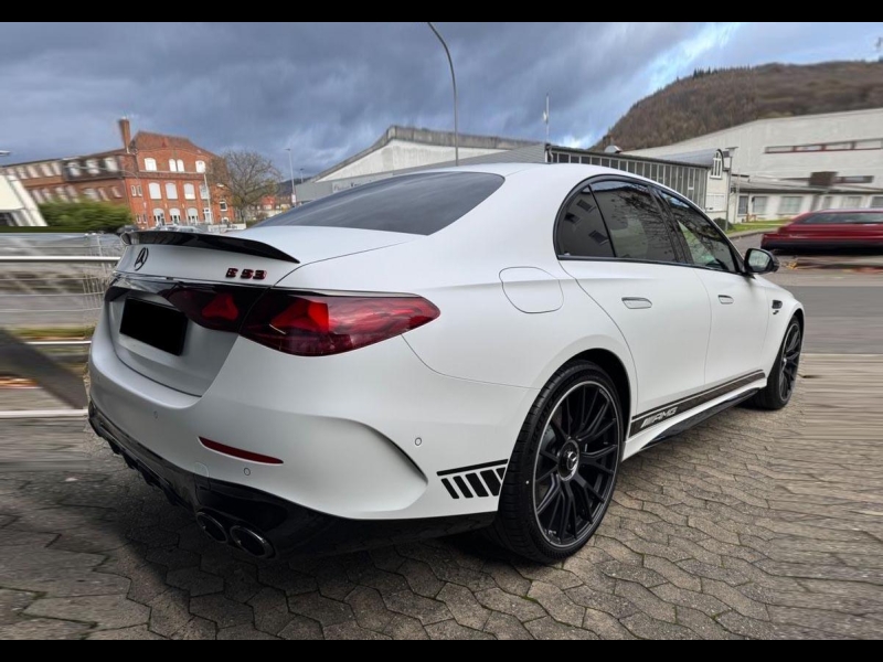 Купить Mercedes-Benz E 53 AMG гибрид 2024 id-1007235 в Киеве, Фото №3