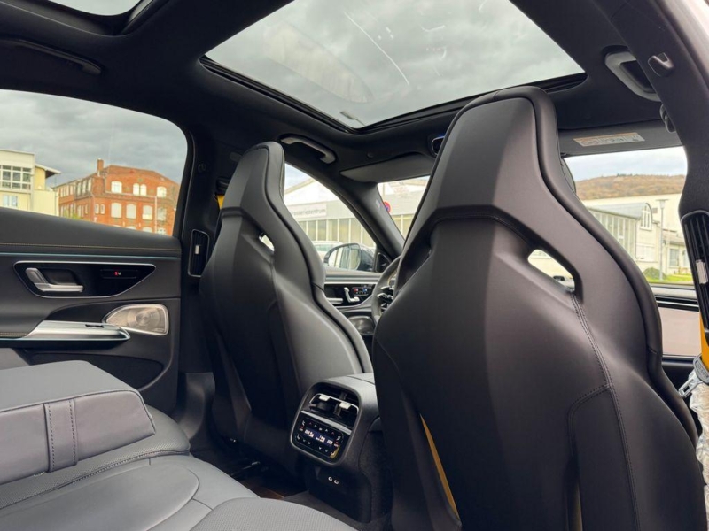 Купить Mercedes-Benz E 53 AMG гибрид 2024 id-1007235 в Киеве, Фото №11