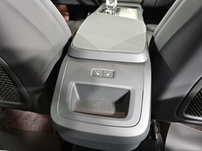 Volvo XC 90 гибрид 2024 id-1007236 Купить Volvo XC 90 гибрид 2024 id-1007236 в Киеве, Фото №23