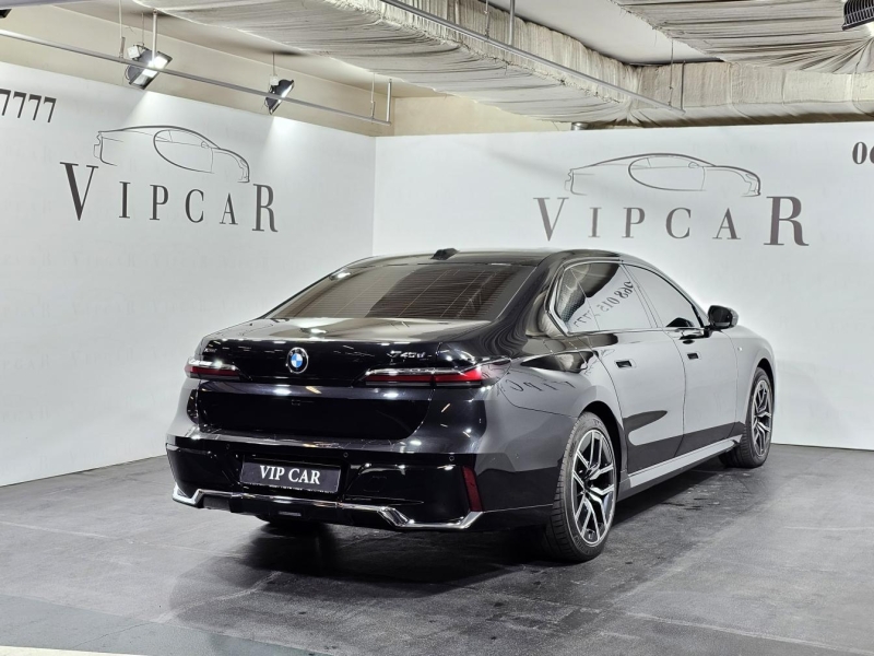 BMW 7-Series 740d xDrive бензин 2023 id-1007284 Купить BMW 7-Series 740d xDrive бензин 2023 id-1007284 в Киеве, Фото №9
