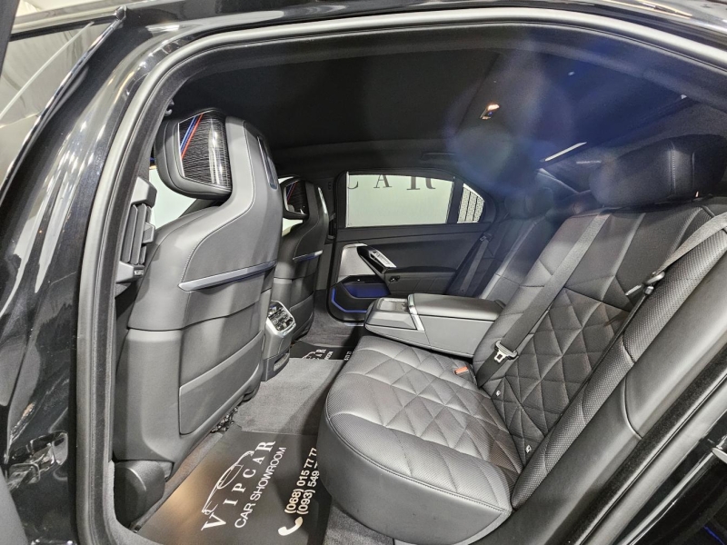 BMW 7-Series 740d xDrive бензин 2023 id-1007284 Купить BMW 7-Series 740d xDrive бензин 2023 id-1007284 в Киеве, Фото №10