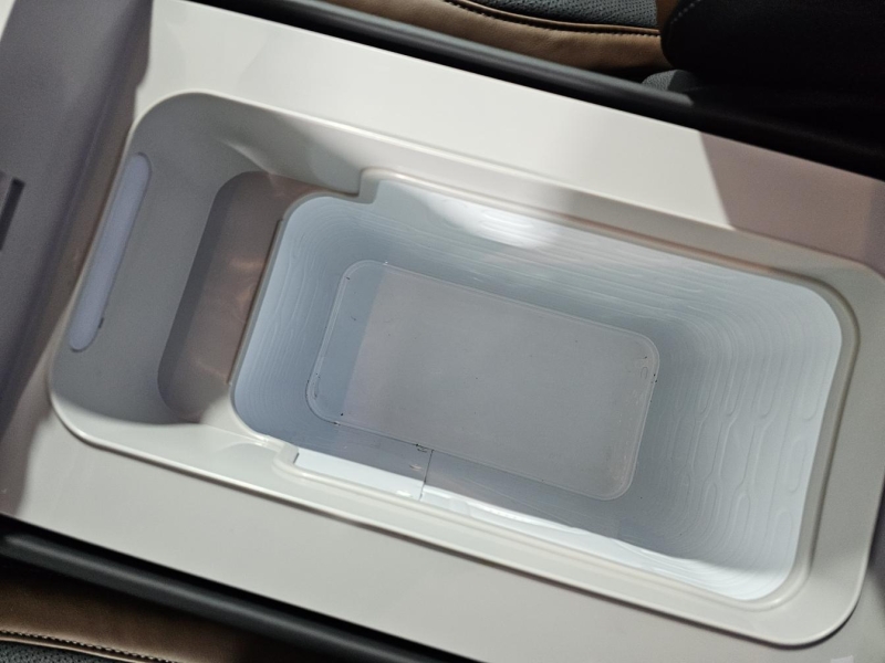 Mercedes-Benz V 300D Extralong 4matic VIP SEATS дизель 2023 id-1007286 Купить Mercedes-Benz V 300D Extralong 4matic VIP SEATS дизель 2023 id-1007286 в Киеве, Фото №26