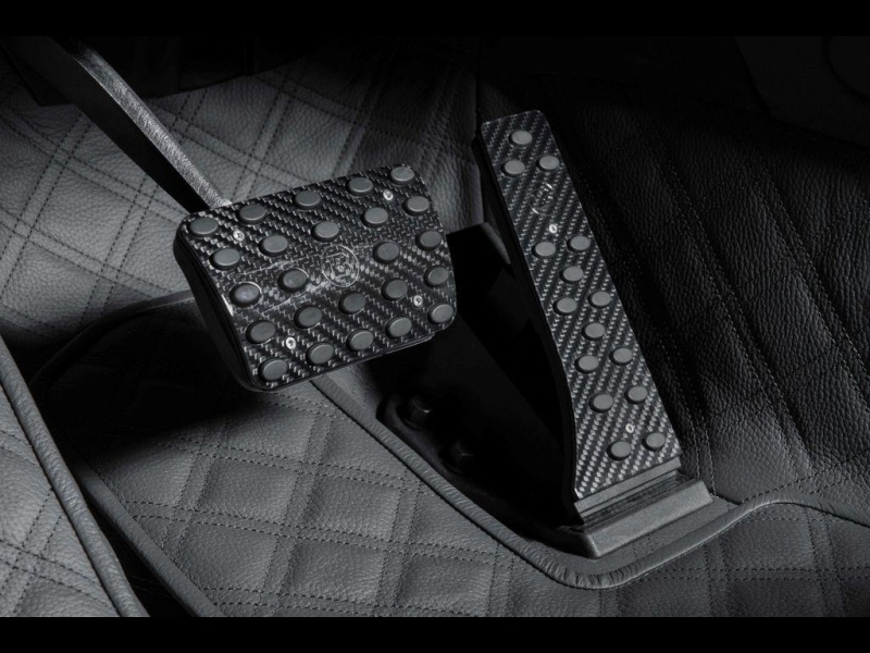 Купить Mercedes-Benz G 63 Brabus бензин 2026 id-1007301 в Киеве, Фото №4