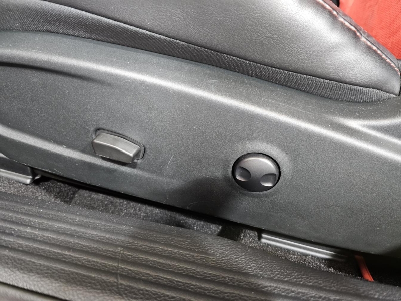 Купить Dodge Challenger Scat pack Shaker 392 бензин 2022 id-1007315 в Киеве, Фото №22