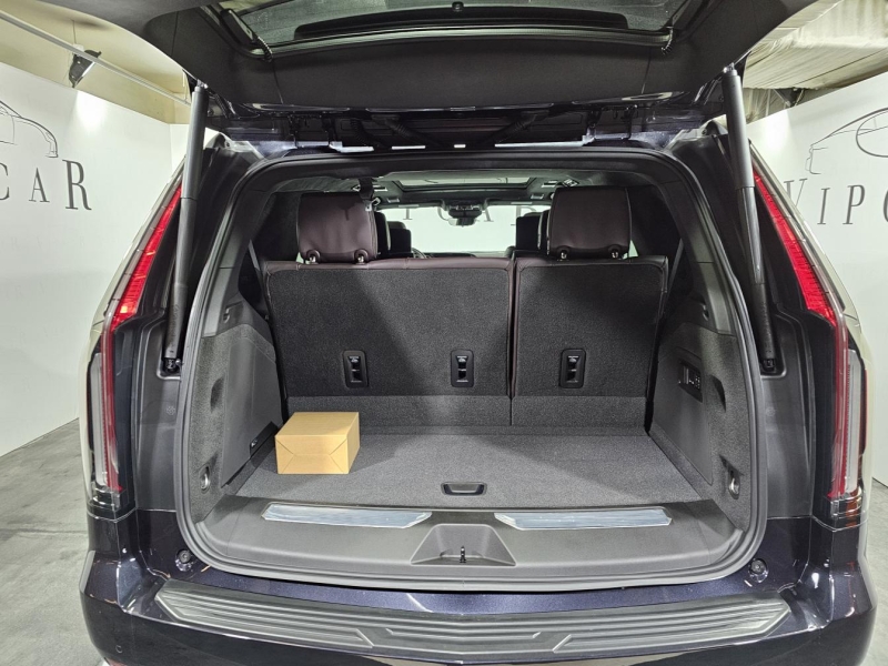 Cadillac Escalade Premium Luxury Platinum бензин 2022 id-1007320 Купить Cadillac Escalade Premium Luxury Platinum бензин 2022 id-1007320 в Киеве, Фото №10