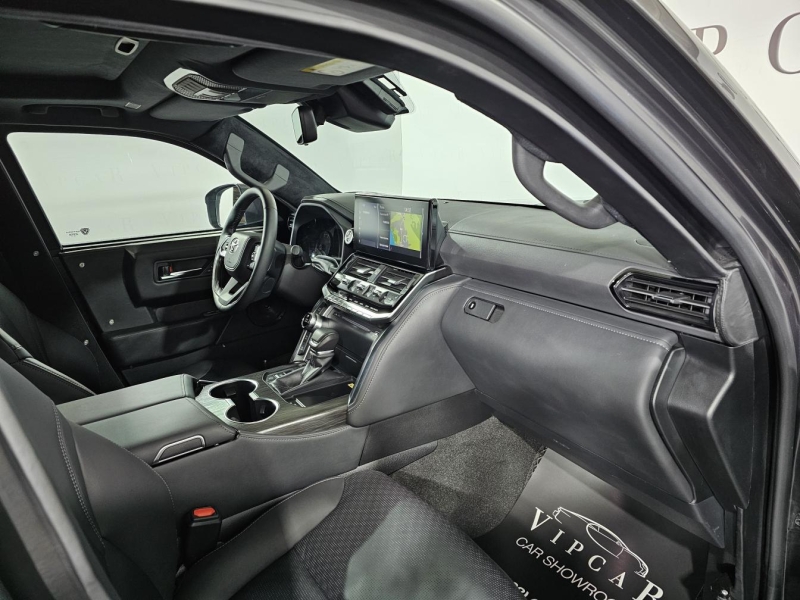 Toyota Land Cruiser 300 GUARD B6+ дизель 2024 id-1007332 Купить Toyota Land Cruiser 300 GUARD B6+ дизель 2024 id-1007332 в Киеве, Фото №21