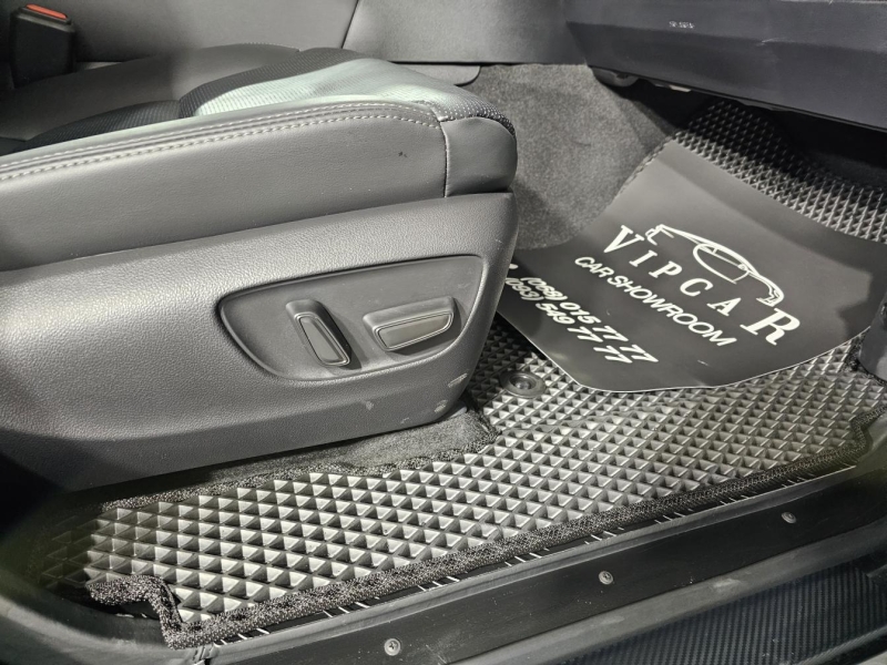 Toyota Land Cruiser 300 GUARD B6+ дизель 2024 id-1007332 Купить Toyota Land Cruiser 300 GUARD B6+ дизель 2024 id-1007332 в Киеве, Фото №24