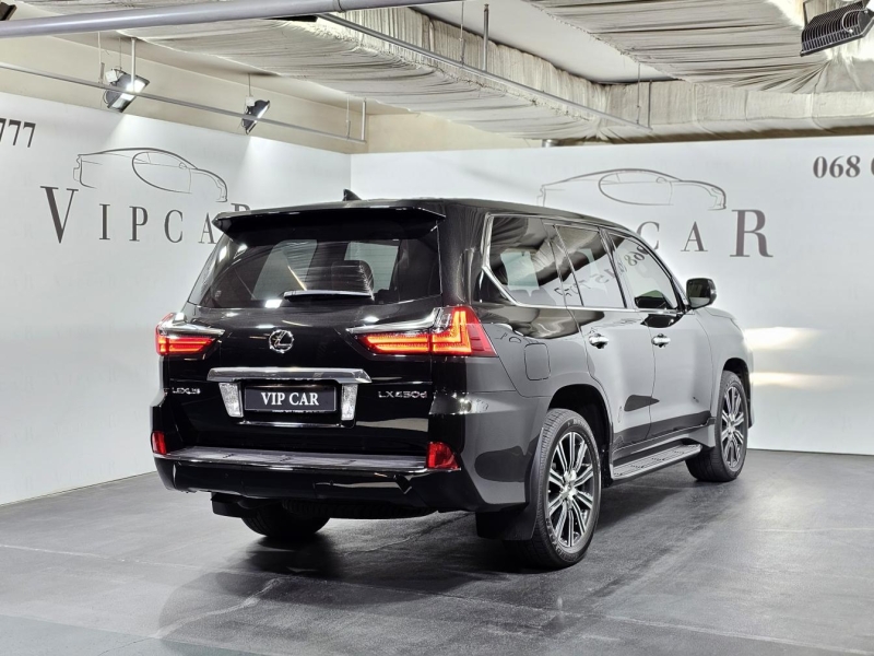 Lexus LX 450D Luxury дизель 2017 id-1007357 Купить Lexus LX 450D Luxury дизель 2017 id-1007357 в Киеве, Фото №8
