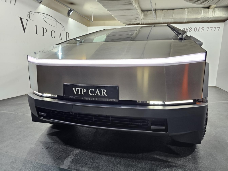 Tesla Cybertruck электро 2024 id-1007363 Купить Tesla Cybertruck электро 2024 id-1007363 в Киеве, Фото №4