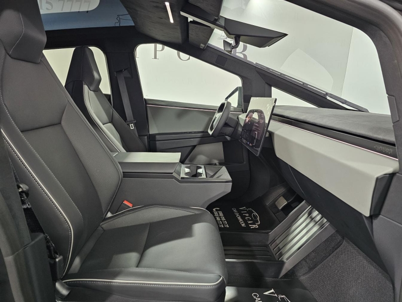 Tesla Cybertruck электро 2024 id-1007363 Купить Tesla Cybertruck электро 2024 id-1007363 в Киеве, Фото №24