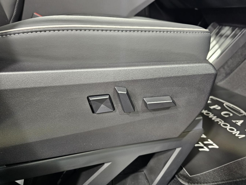 Tesla Cybertruck электро 2024 id-1007363 Купить Tesla Cybertruck электро 2024 id-1007363 в Киеве, Фото №29