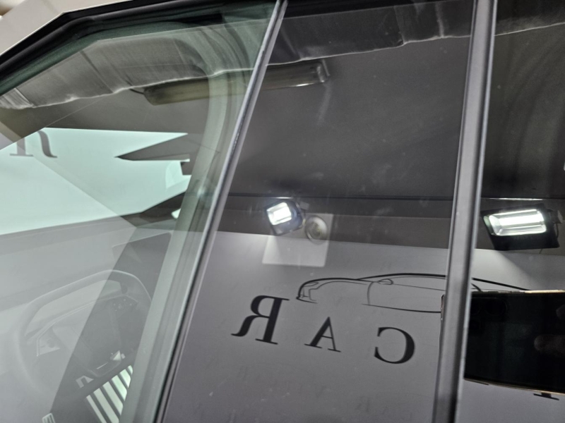 Tesla Cybertruck электро 2024 id-1007363 Купить Tesla Cybertruck электро 2024 id-1007363 в Киеве, Фото №52