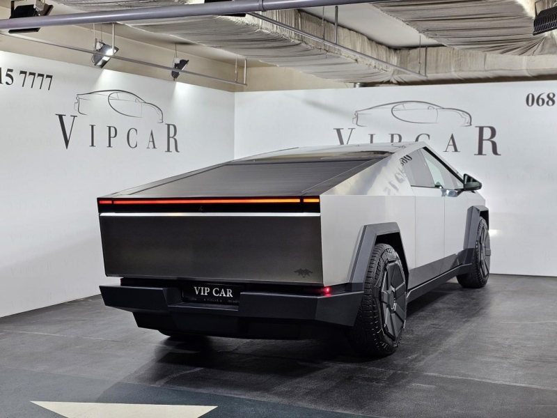 Купить Tesla Cybertruck электро 2024 id-1007363 в Киеве, Фото №15