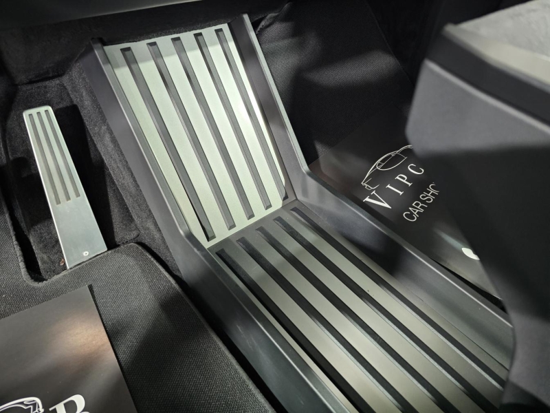 Купить Tesla Cybertruck электро 2024 id-1007363 в Киеве, Фото №36