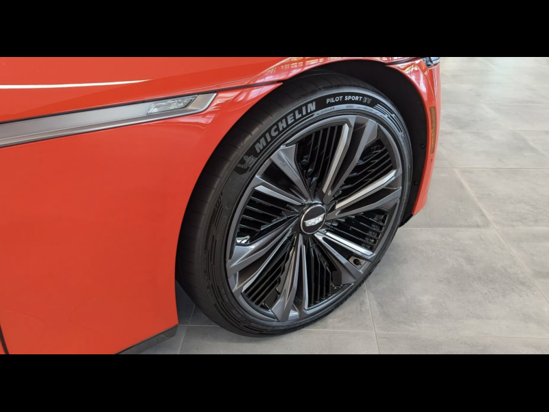 Cadillac Celestiq электро 2025 id-1007396 Купить Cadillac Celestiq электро 2025 id-1007396 в Киеве, Фото №8