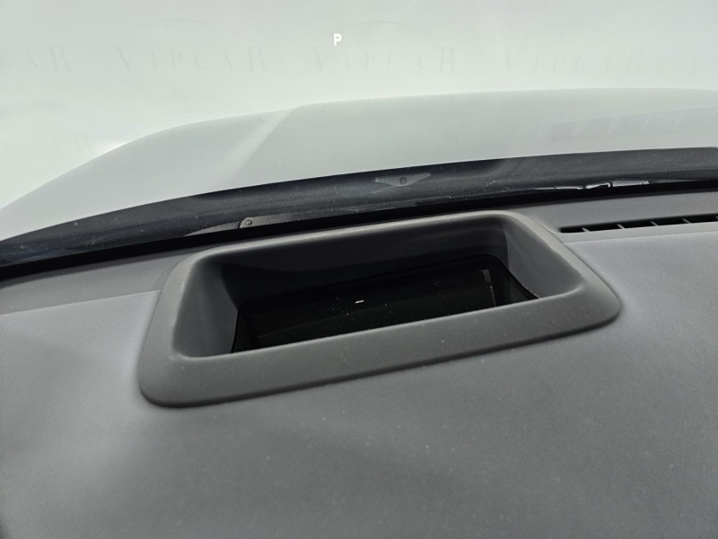 Li Auto L6 гибрид 2024 id-1007400 Купить Li Auto L6 гибрид 2024 id-1007400 в Киеве, Фото №26