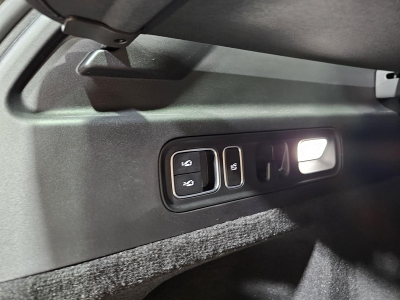 Li Auto L7 гибрид 2025 id-1007399 Купить Li Auto L7 гибрид 2025 id-1007399 в Киеве, Фото №11