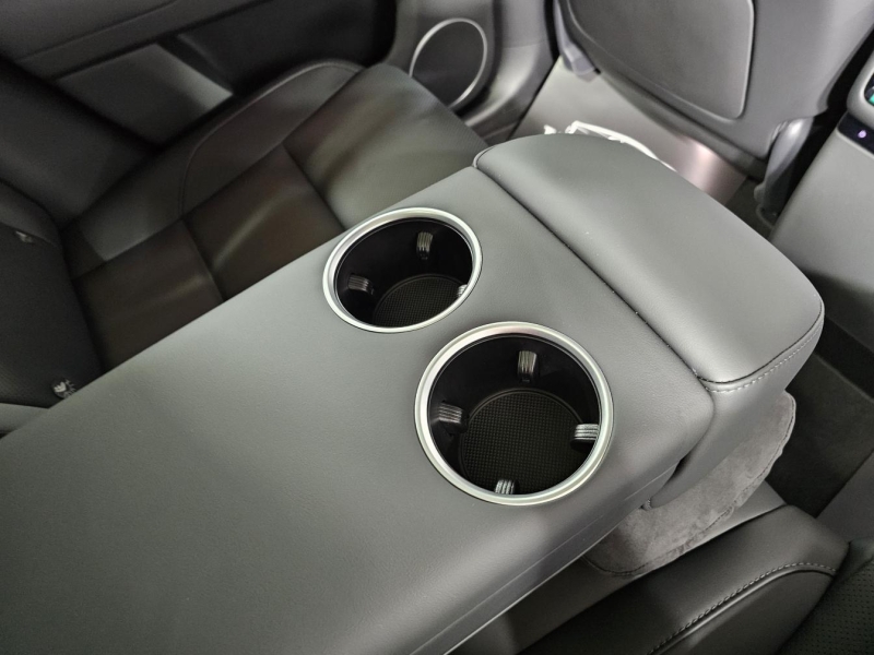 Li Auto L7 гибрид 2025 id-1007399 Купить Li Auto L7 гибрид 2025 id-1007399 в Киеве, Фото №20