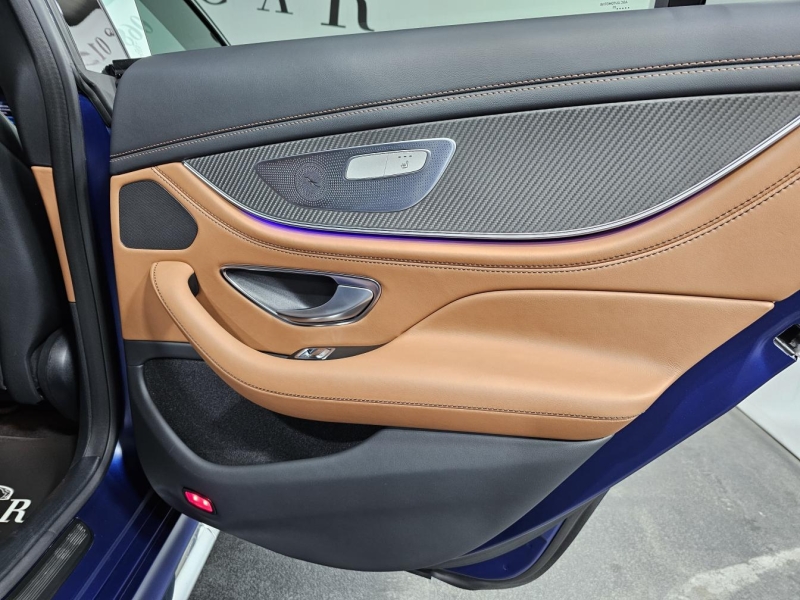 Купить Mercedes-Benz GT 63 S AMG бензин 2020 id-1007405 в Киеве, Фото №16