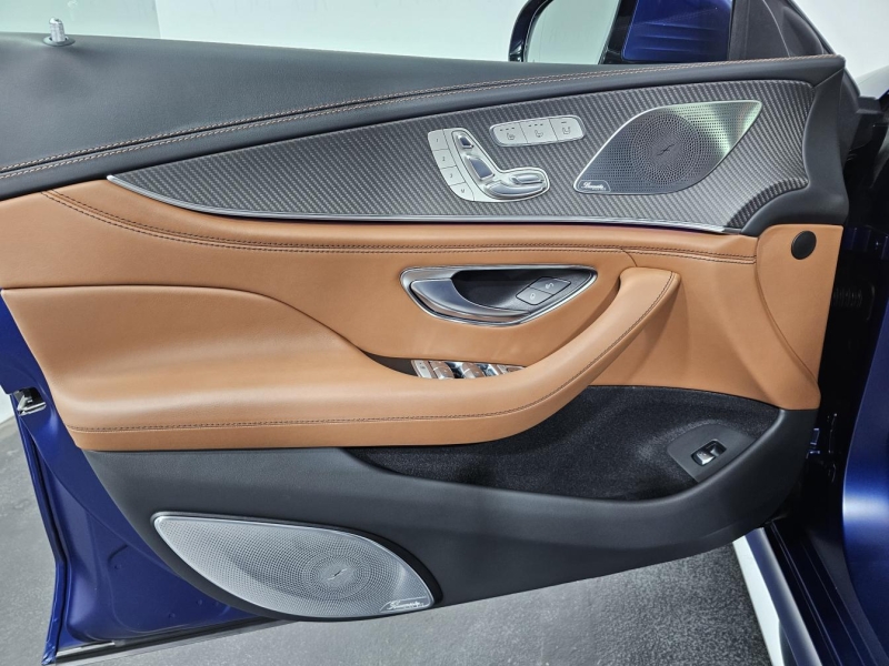 Купить Mercedes-Benz GT 63 S AMG бензин 2020 id-1007405 в Киеве, Фото №26