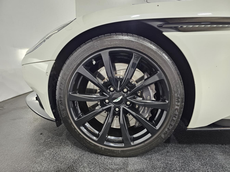 Купить Aston-Martin DB11 бензин 2018 id-1007409 в Киеве, Фото №36
