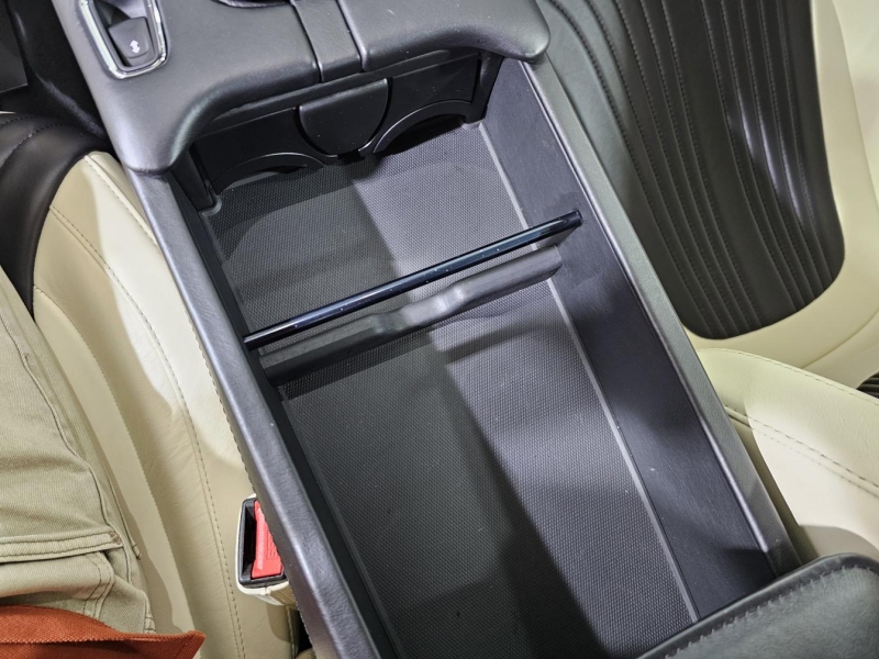 Aston-Martin DB11 бензин 2018 id-1007409 Купить Aston-Martin DB11 бензин 2018 id-1007409 в Киеве, Фото №23