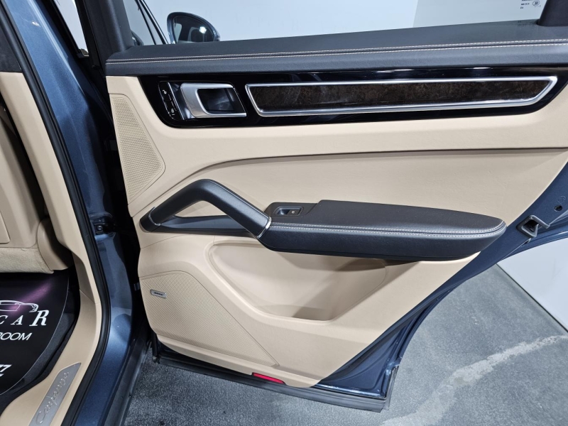 Купить Porsche Cayenne бензин 2018 id-1007413 в Киеве, Фото №15