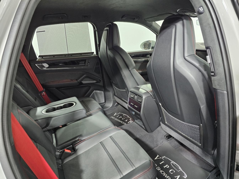 Купить Porsche Cayenne GTS бензин 2026 id-1007416 в Киеве, Фото №16