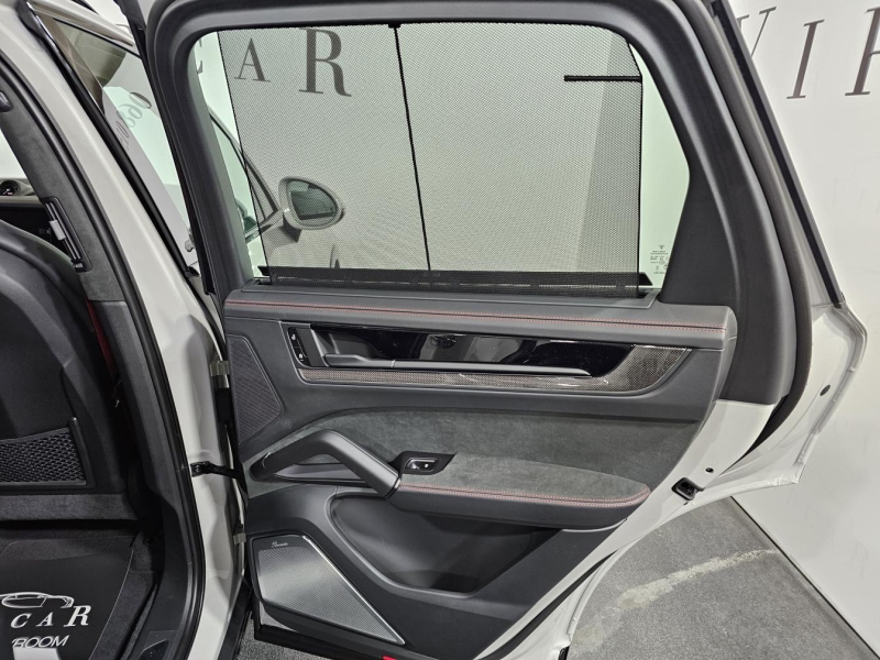 Купить Porsche Cayenne GTS бензин 2026 id-1007416 в Киеве, Фото №17
