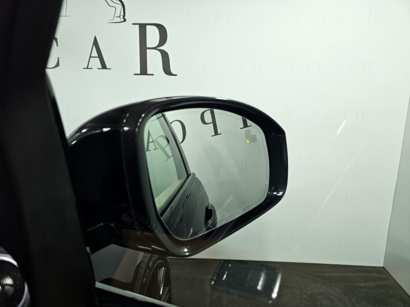 Купить Land-Rover Range-Rover Autobiography Long бензин 2019 id-1007435 в Киеве, Фото №23