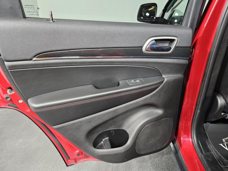 Jeep Grand Cherokee Trackhawk газ/бензин 2018 id-1007447 Купить Jeep Grand Cherokee Trackhawk газ/бензин 2018 id-1007447 в Киеве, Фото №10