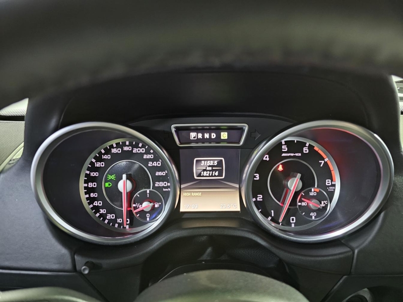 Купить Mercedes-Benz G 63 AMG бензин 2013 id-1007450 в Киеве, Фото №29