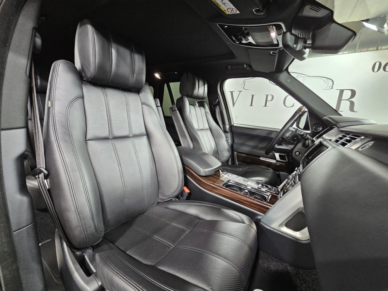 Land-Rover Range-Rover Vogue дизель 2017 id-1007451 Купить Land-Rover Range-Rover Vogue дизель 2017 id-1007451 в Киеве, Фото №4