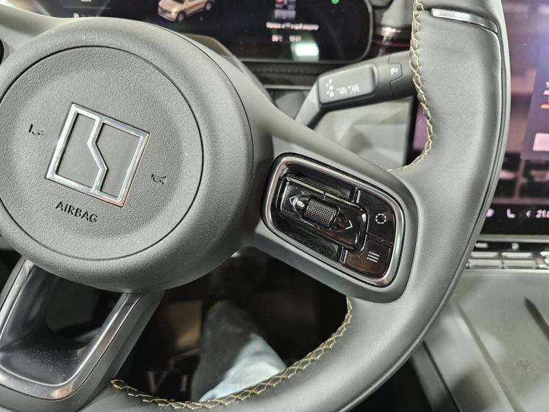 Купить Zeekr 7X электро 2024 id-1007452 в Киеве, Фото №52