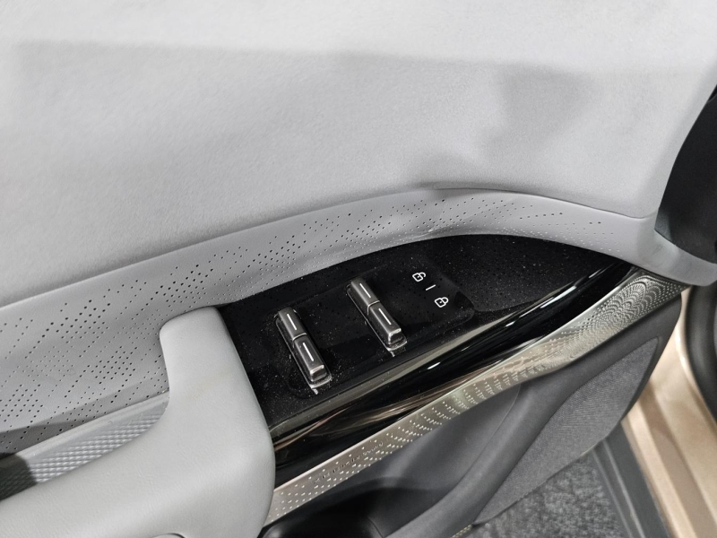 Купить Zeekr 7X электро 2026 id-1007452 в Киеве, Фото №28