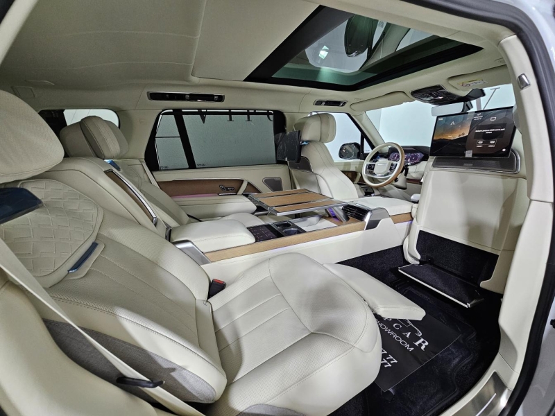 Land-Rover Range-Rover SVAutobiography Long бензин 2024 id-1007455 Купить Land-Rover Range-Rover SVAutobiography Long бензин 2024 id-1007455 в Киеве, Фото №25