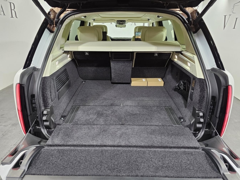 Купить Land-Rover Range-Rover SVAutobiography Long бензин 2024 id-1007455 в Киеве, Фото №8