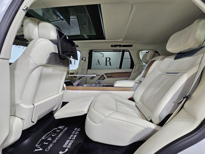 Купить Land-Rover Range-Rover SVAutobiography Long бензин 2026 id-1007455 в Киеве, Фото №17