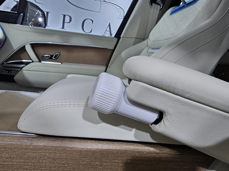 Купить Land-Rover Range-Rover SVAutobiography Long бензин 2026 id-1007455 в Киеве, Фото №45