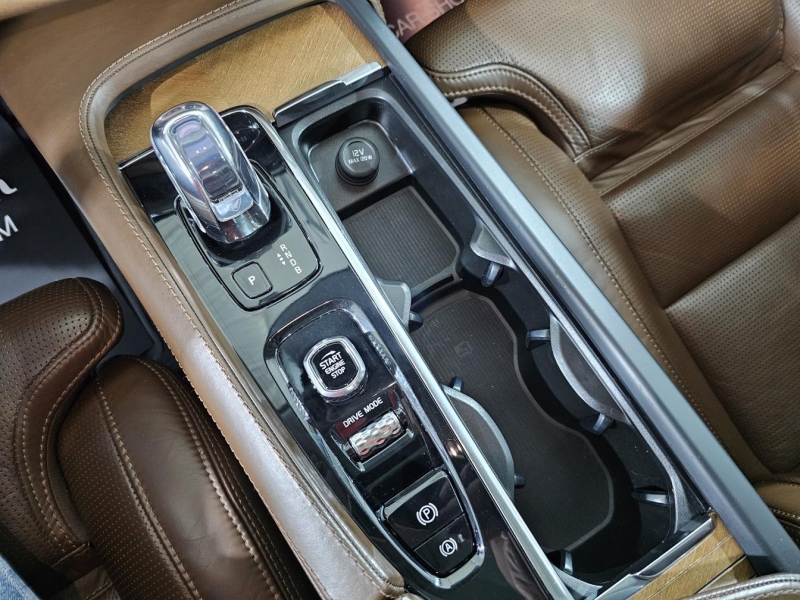 Купить Volvo XC 90 T8 Inscription гибрид 2018 id-1007463 в Киеве, Фото №31