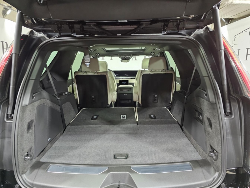 Купить Cadillac Escalade бензин 2026 id-1007464 в Киеве, Фото №8