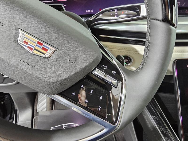 Купить Cadillac Escalade бензин 2026 id-1007464 в Киеве, Фото №50