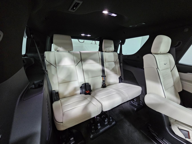 Купить Cadillac Escalade бензин 2026 id-1007464 в Киеве, Фото №7