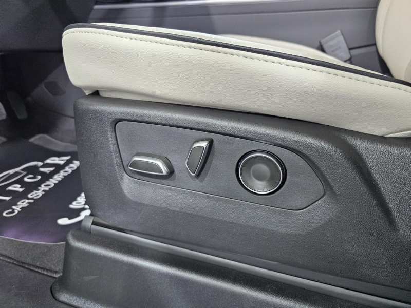 Купить Cadillac Escalade бензин 2026 id-1007464 в Киеве, Фото №27