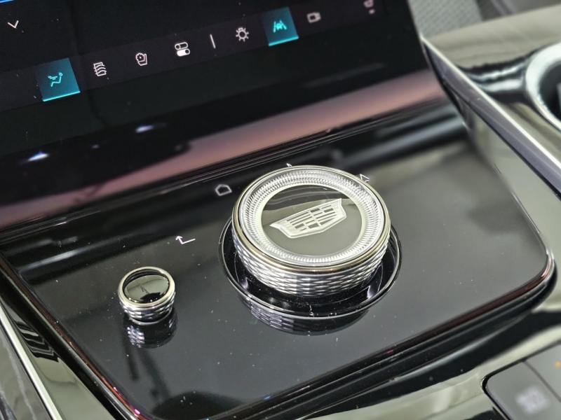 Купить Cadillac Escalade бензин 2026 id-1007464 в Киеве, Фото №32