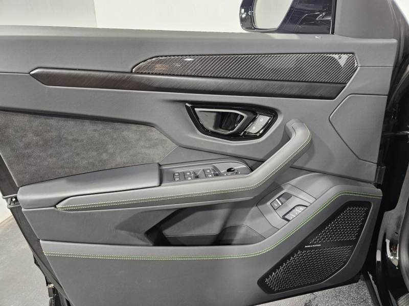 Lamborghini Urus S бензин 2025 id-1007466 Купить Lamborghini Urus S бензин 2025 id-1007466 в Киеве, Фото №22