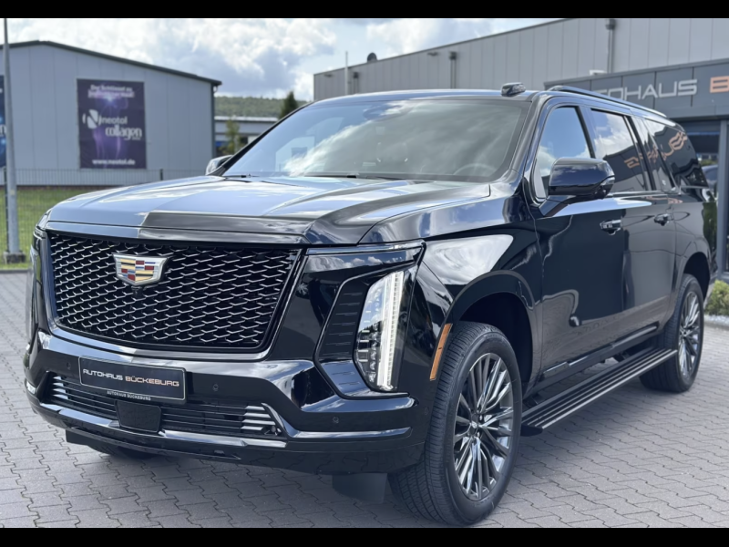 Купить Cadillac Escalade ESV Sport PLATINUM бензин 2026 id-1007489 в Киеве, Фото №0