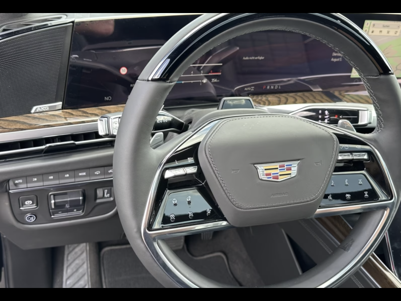 Купить Cadillac Escalade ESV Sport PLATINUM бензин 2026 id-1007489 в Киеве, Фото №12